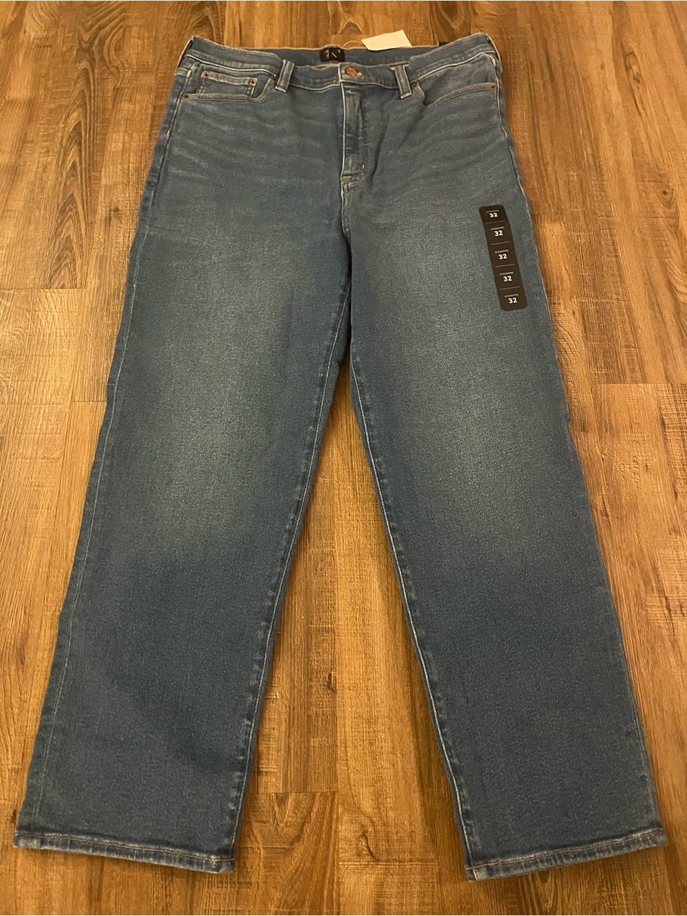 Women’s Classic Stovepipe Size 32 Blue Jeans